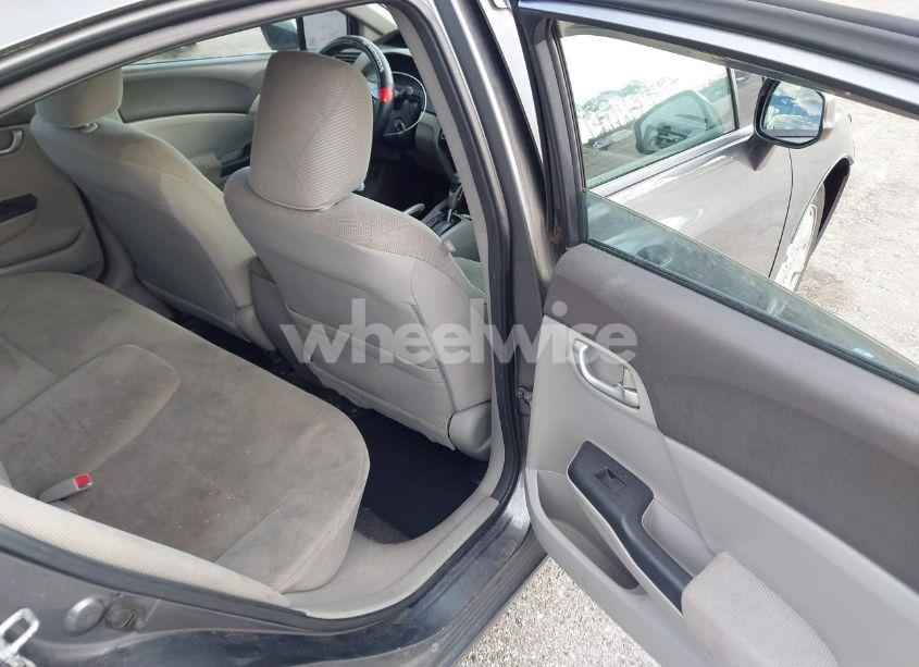 Photo 8 of 2012 Honda Civic LX (VIN 2HGFB2F5XCH302786)