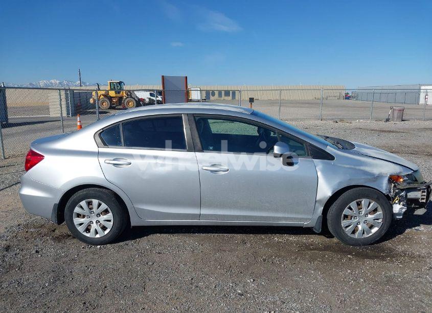 Photo 13 of 2012 Honda Civic LX (VIN 2HGFB2F5XCH321015)