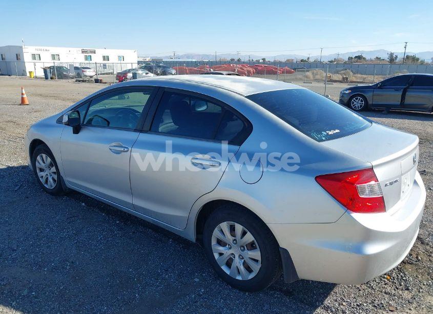 Photo 3 of 2012 Honda Civic LX (VIN 2HGFB2F5XCH321015)