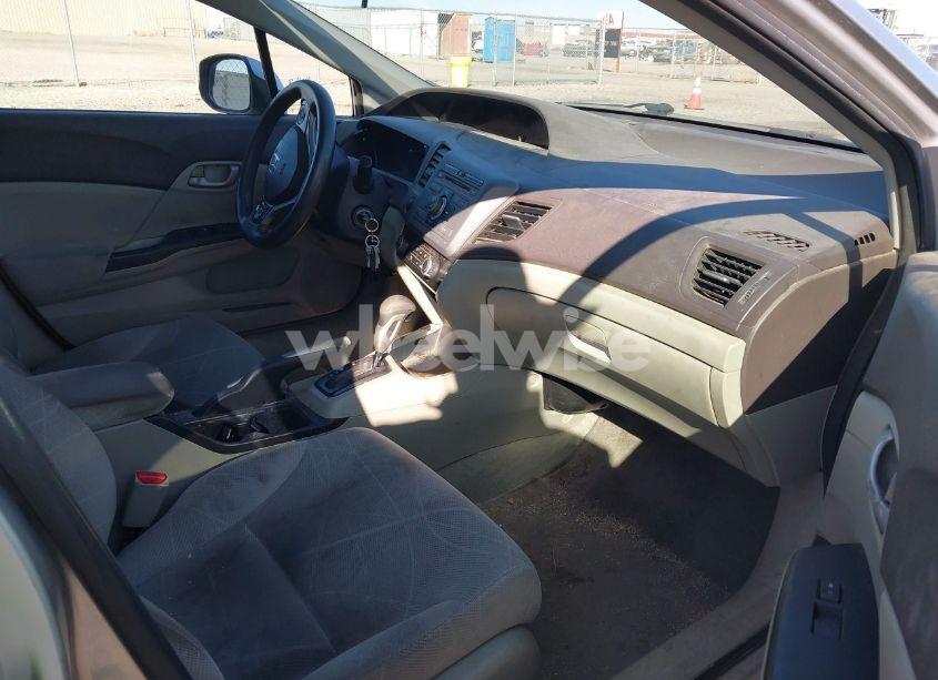 Photo 5 of 2012 Honda Civic LX (VIN 2HGFB2F5XCH321015)