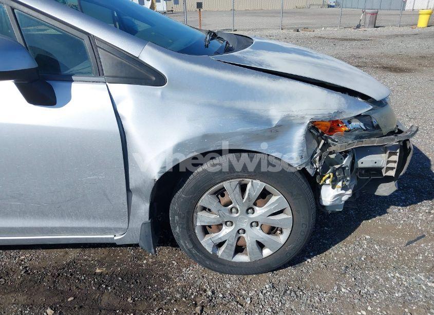 Photo 6 of 2012 Honda Civic LX (VIN 2HGFB2F5XCH321015)