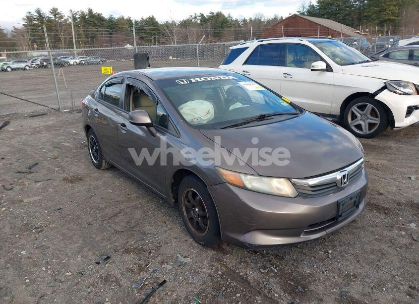2012 Honda Civic LX (VIN 2HGFB2F5XCH518928) main photo