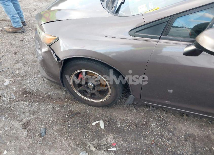 Photo 6 of 2012 Honda Civic LX (VIN 2HGFB2F5XCH518928)