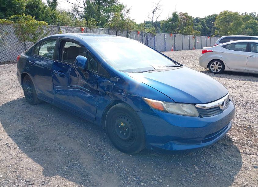 2012 Honda Civic LX (VIN 2HGFB2F5XCH538063) main photo