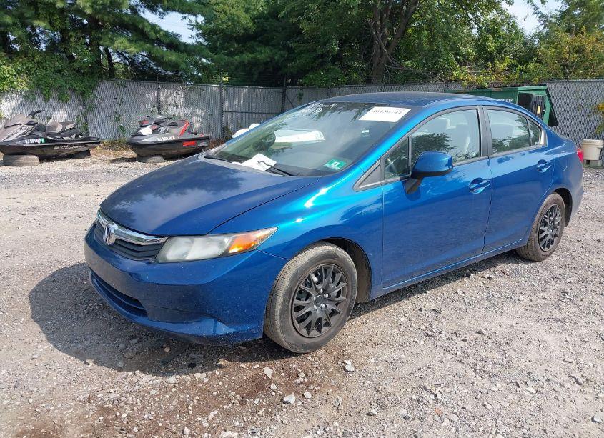 Photo 2 of 2012 Honda Civic LX (VIN 2HGFB2F5XCH538063)