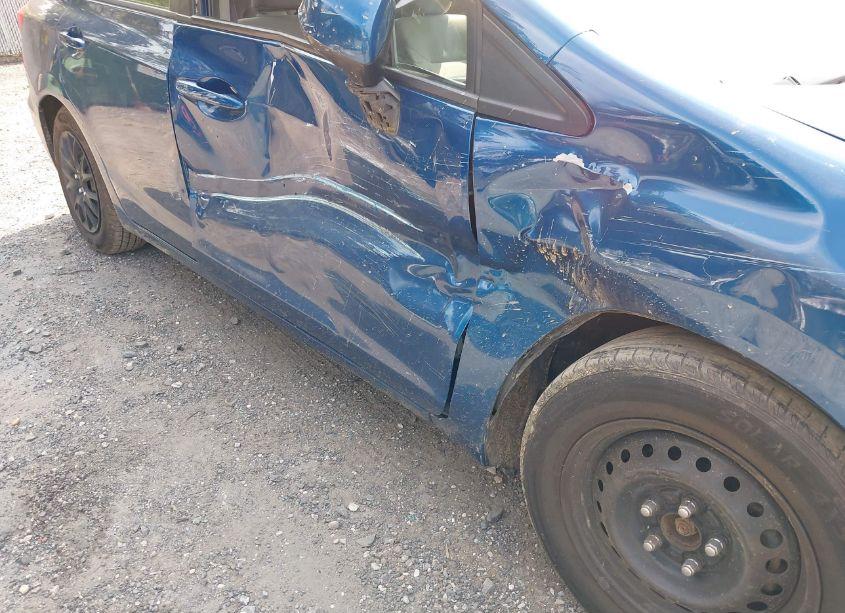 Photo 6 of 2012 Honda Civic LX (VIN 2HGFB2F5XCH538063)