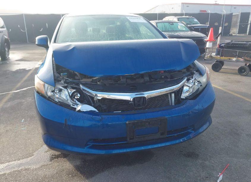 Photo 6 of 2012 Honda Civic SDN LX (VIN 2HGFB2F5XCH547491)