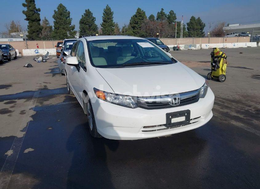2012 Honda Civic SDN LX (VIN 2HGFB2F5XCH570513) main photo