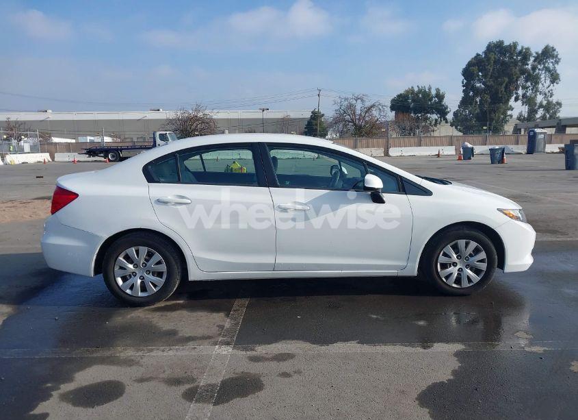 Photo 13 of 2012 Honda Civic SDN LX (VIN 2HGFB2F5XCH570513)