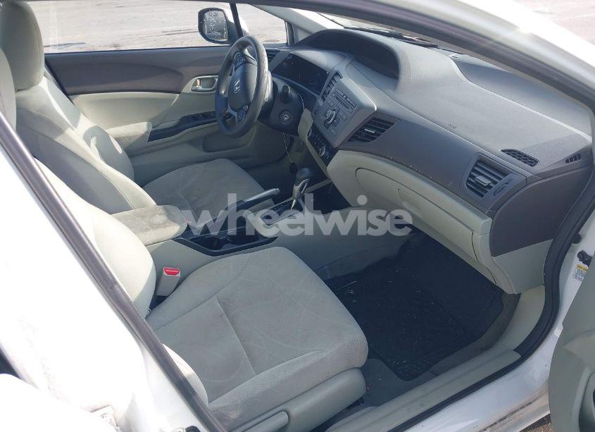 Photo 5 of 2012 Honda Civic SDN LX (VIN 2HGFB2F5XCH570513)
