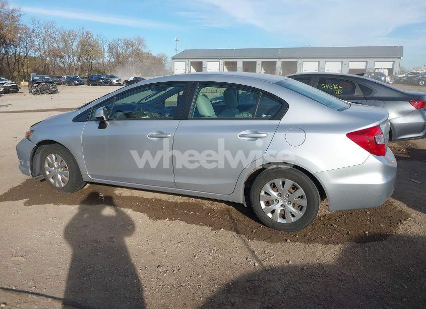 Photo 14 of 2012 Honda Civic LX (VIN 2HGFB2F5XCH584993)