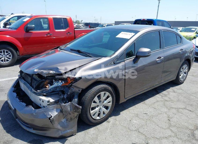 Photo 2 of 2012 Honda Civic LX (VIN 2HGFB2F5XCH594665)