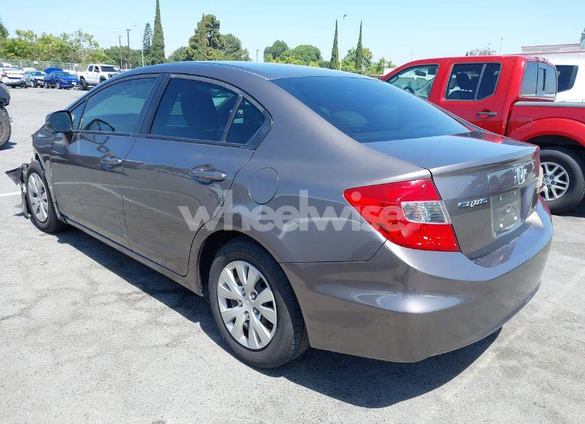 Photo 3 of 2012 Honda Civic LX (VIN 2HGFB2F5XCH594665)