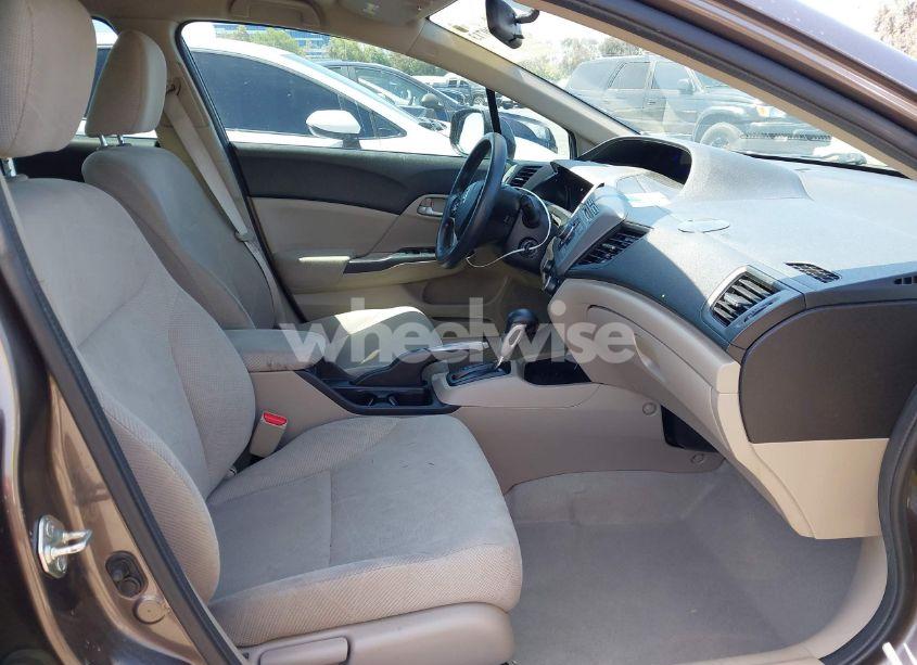 Photo 5 of 2012 Honda Civic LX (VIN 2HGFB2F5XCH594665)