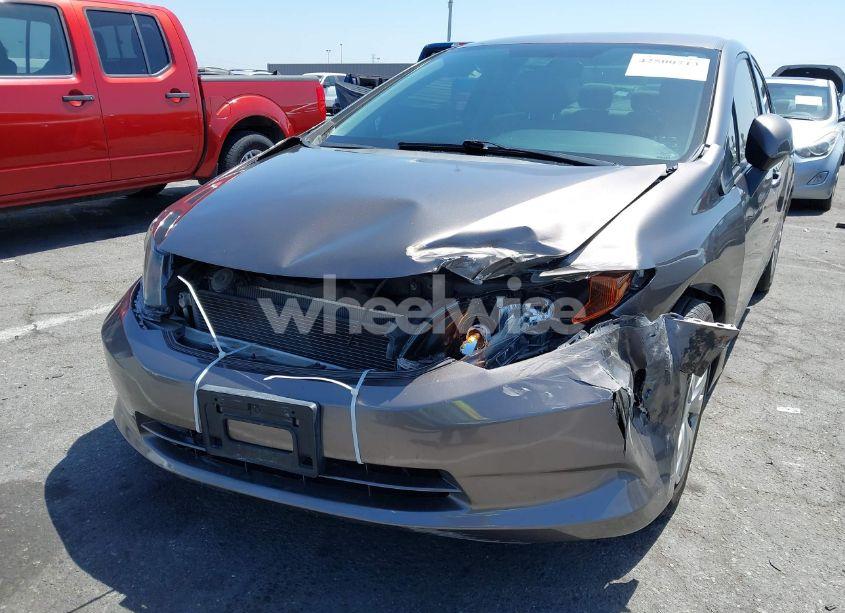 Photo 6 of 2012 Honda Civic LX (VIN 2HGFB2F5XCH594665)