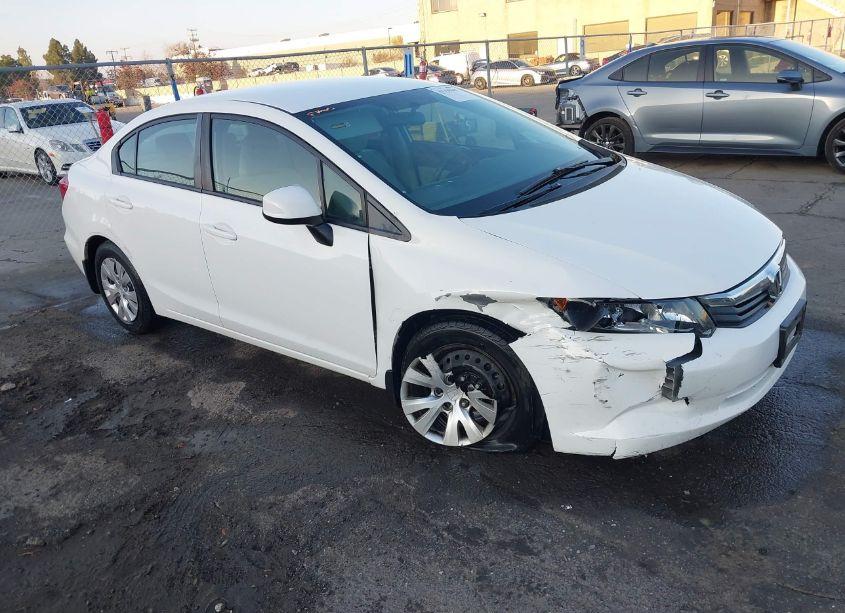 2012 Honda Civic SDN LX (VIN 2HGFB2F5XCH596500) main photo