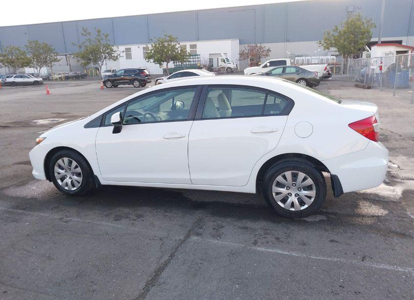 Photo 14 of 2012 Honda Civic SDN LX (VIN 2HGFB2F5XCH596500)