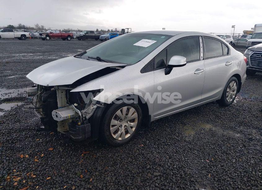 Photo 2 of 2012 Honda Civic LX (VIN 2HGFB2F5XCH602862)