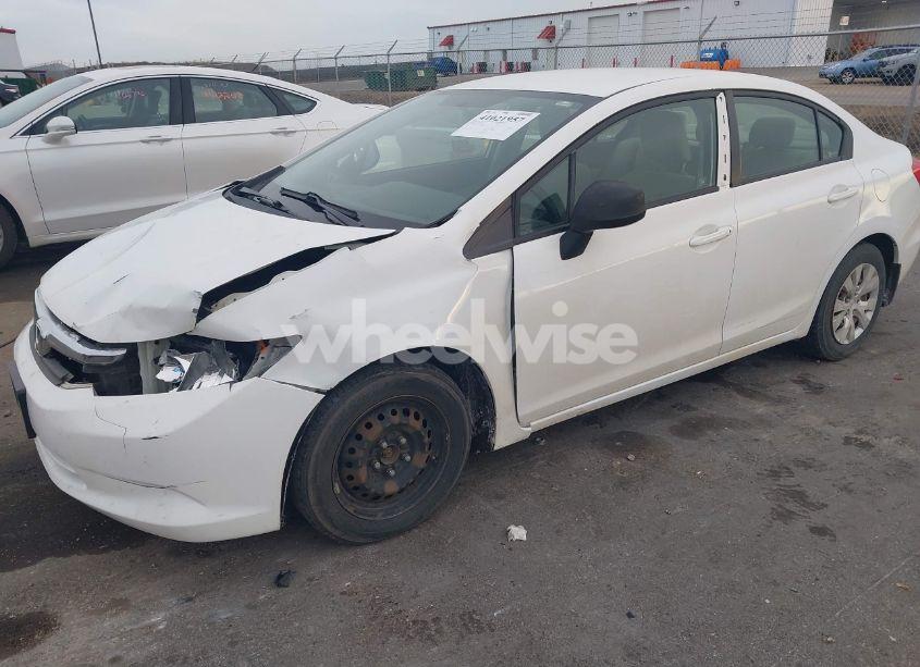 Photo 2 of 2012 Honda Civic LX (VIN 2HGFB2F5XCH611402)