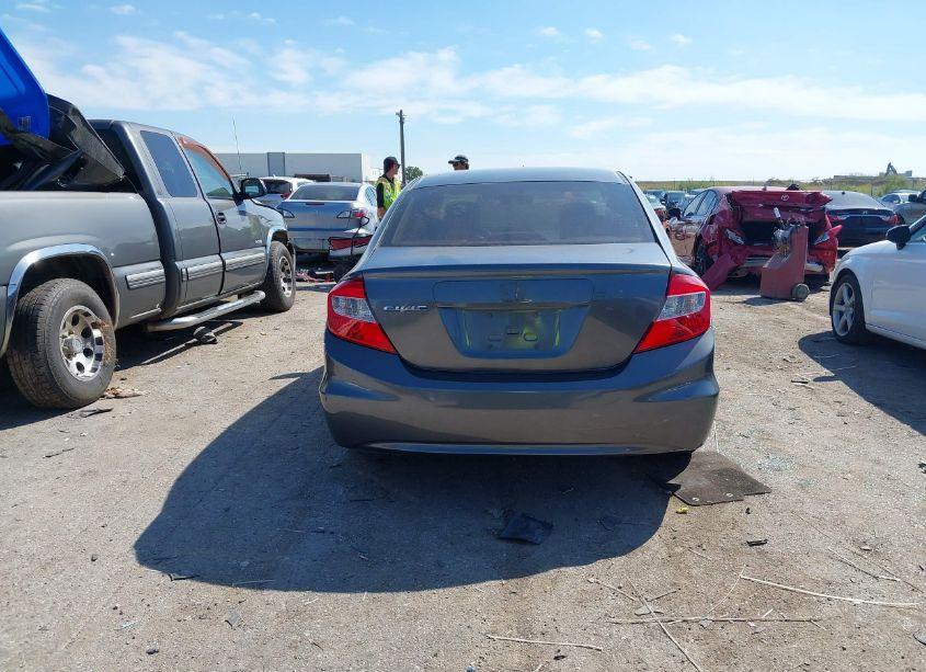 Photo 16 of 2012 Honda Civic LX (VIN 2HGFB2F5XCH611657)