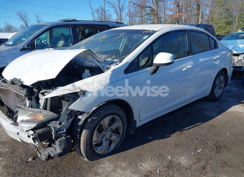 Photo 2 of 2013 Honda Civic LX (VIN 2HGFB2F5XDH505226)