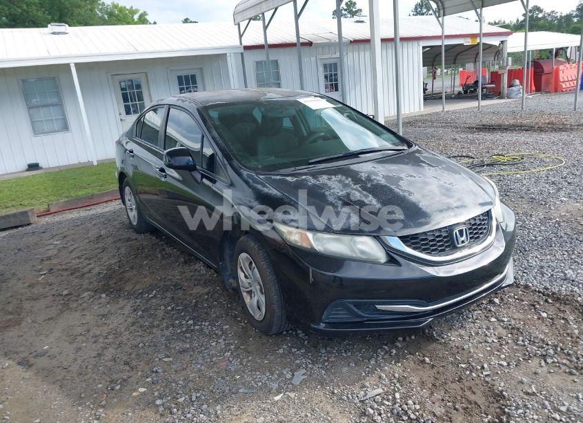 2013 Honda Civic LX (VIN 2HGFB2F5XDH526402) main photo