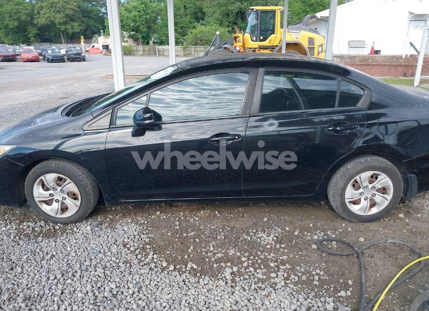 Photo 14 of 2013 Honda Civic LX (VIN 2HGFB2F5XDH526402)