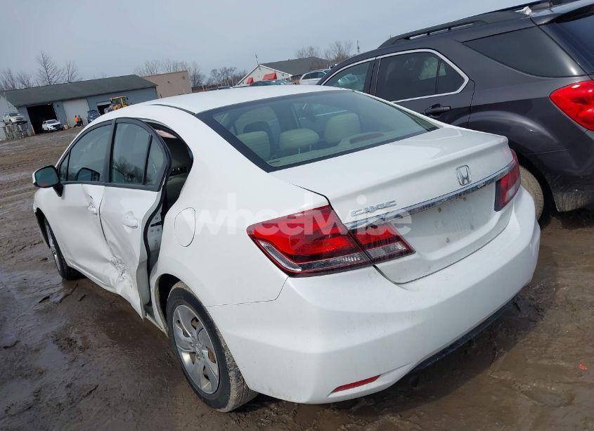 Photo 3 of 2013 Honda Civic LX (VIN 2HGFB2F5XDH544172)