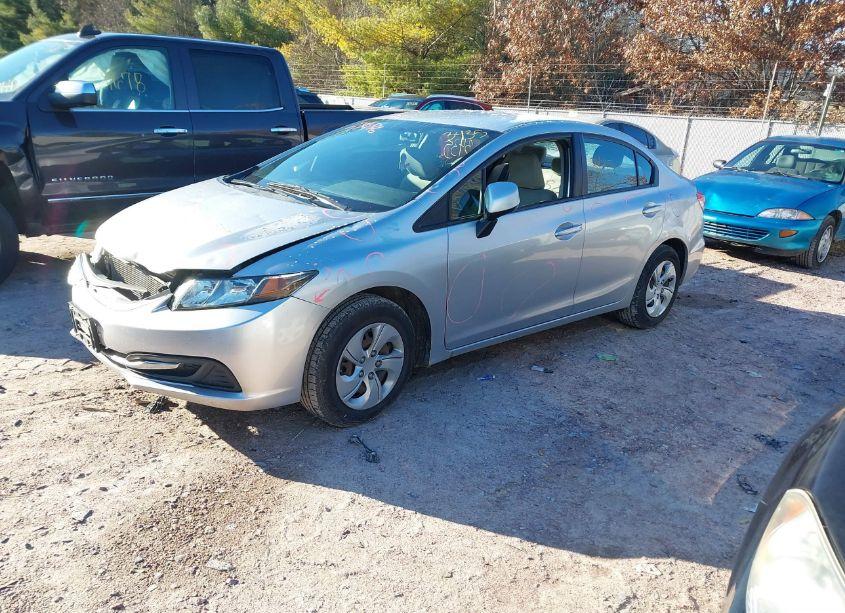 Photo 2 of 2013 Honda Civic LX (VIN 2HGFB2F5XDH546455)