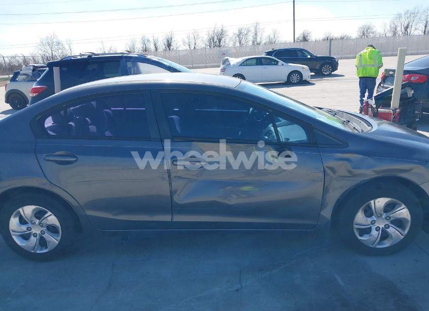 Photo 13 of 2013 Honda Civic LX (VIN 2HGFB2F5XDH547203)