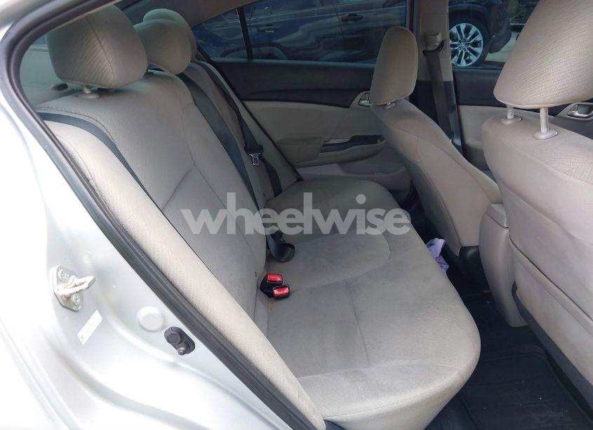 Photo 8 of 2013 Honda Civic LX (VIN 2HGFB2F5XDH549386)