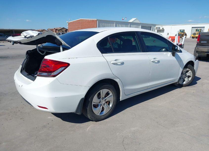 Photo 4 of 2013 Honda Civic LX (VIN 2HGFB2F5XDH561585)