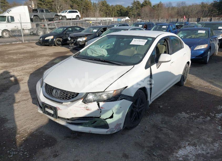Photo 2 of 2013 Honda Civic LX (VIN 2HGFB2F5XDH563580)