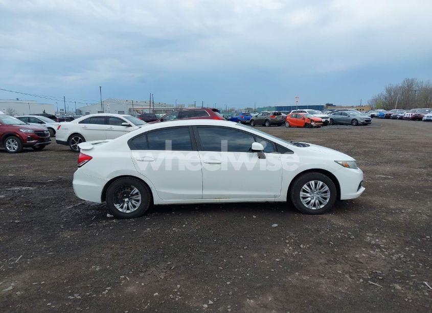 Photo 13 of 2013 Honda Civic LX (VIN 2HGFB2F5XDH569072)