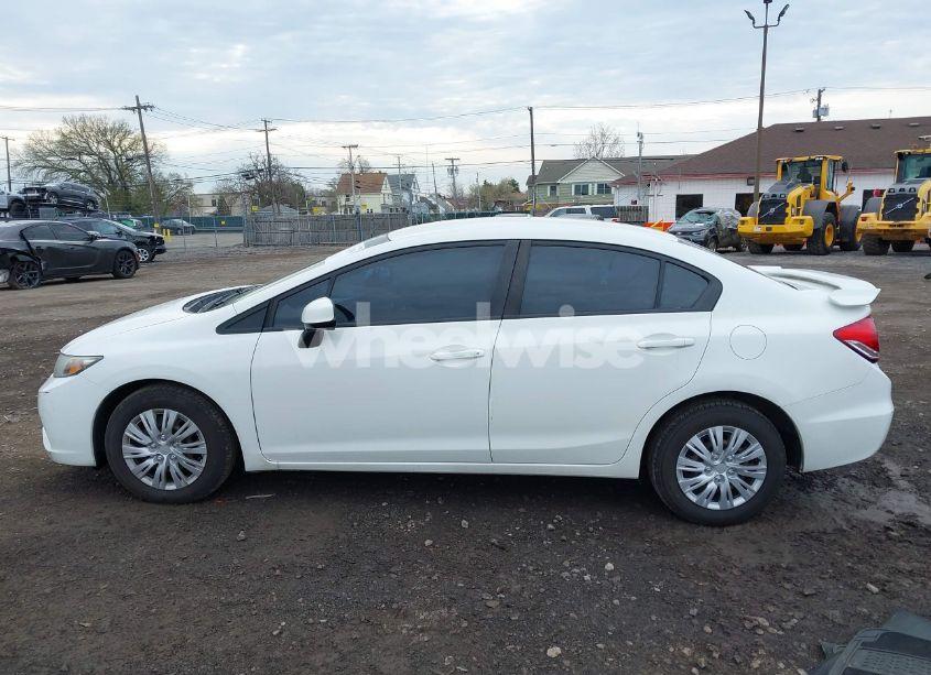 Photo 14 of 2013 Honda Civic LX (VIN 2HGFB2F5XDH569072)
