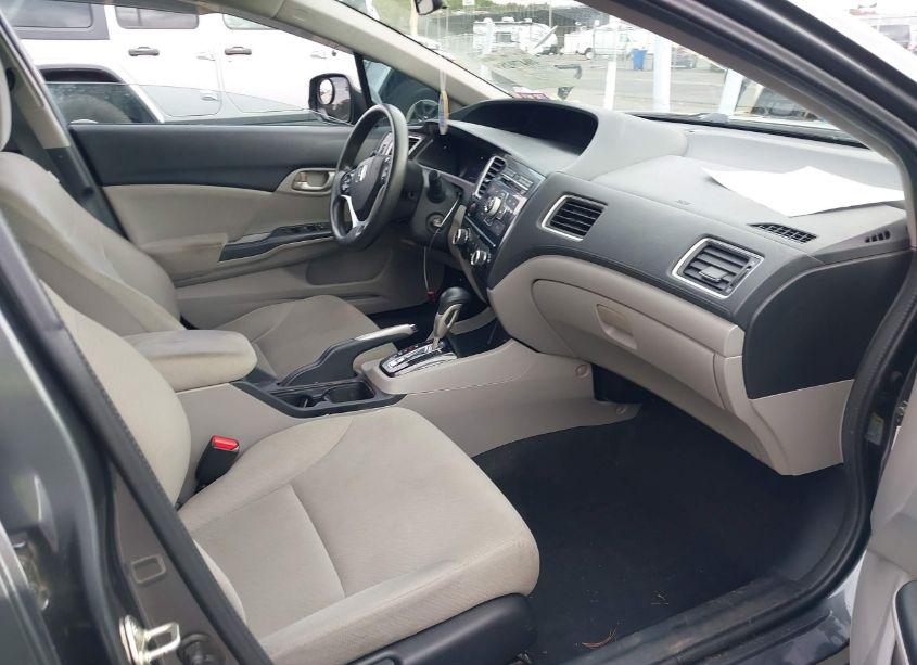 Photo 5 of 2013 Honda Civic LX (VIN 2HGFB2F5XDH571629)