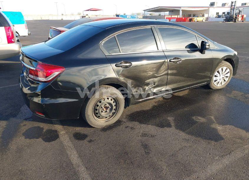 Photo 4 of 2013 Honda Civic LX (VIN 2HGFB2F5XDH578421)