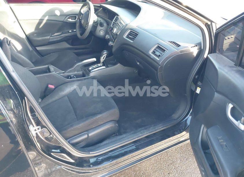 Photo 5 of 2013 Honda Civic LX (VIN 2HGFB2F5XDH578421)