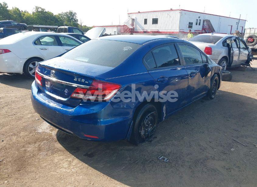 Photo 4 of 2013 Honda Civic LX (VIN 2HGFB2F5XDH582467)