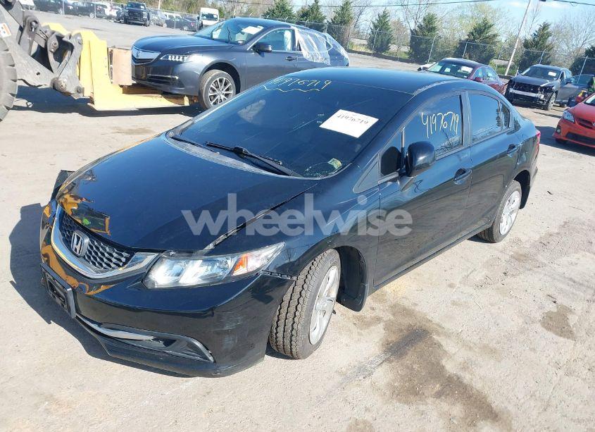 Photo 2 of 2013 Honda Civic LX (VIN 2HGFB2F5XDH587314)