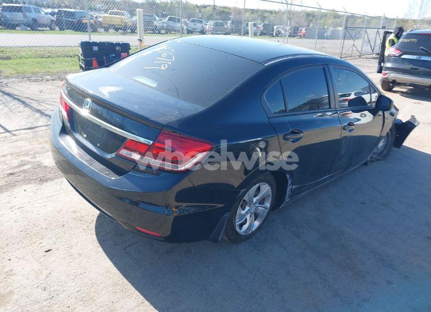 Photo 4 of 2013 Honda Civic LX (VIN 2HGFB2F5XDH587314)