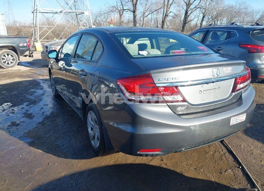 Photo 3 of 2013 Honda Civic LX (VIN 2HGFB2F5XDH589175)