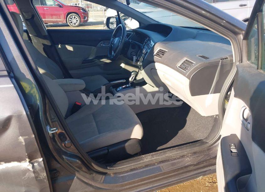 Photo 5 of 2013 Honda Civic LX (VIN 2HGFB2F5XDH589175)