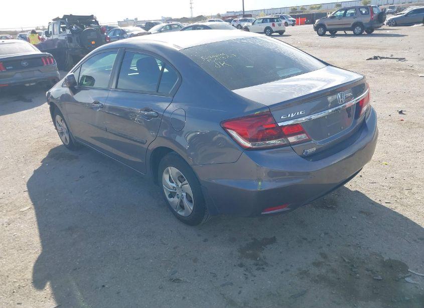 Photo 3 of 2014 Honda Civic LX (VIN 2HGFB2F5XEH512940)