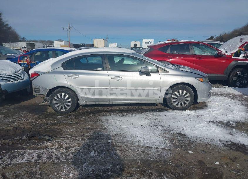 Photo 13 of 2014 Honda Civic LX (VIN 2HGFB2F5XEH533108)