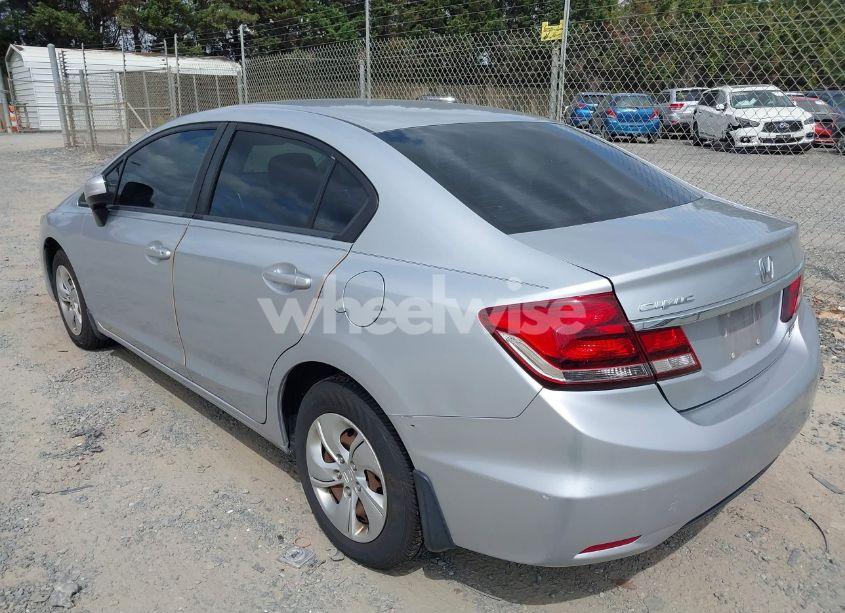 Photo 3 of 2014 Honda Civic LX (VIN 2HGFB2F5XEH551186)