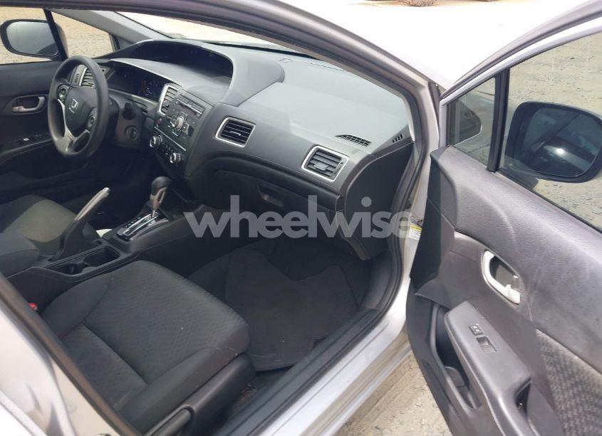 Photo 5 of 2014 Honda Civic LX (VIN 2HGFB2F5XEH551186)