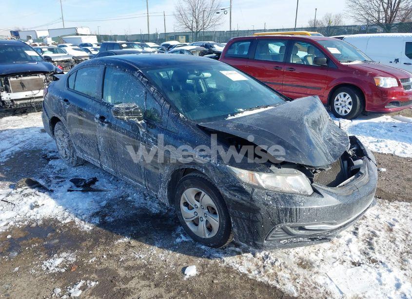 2014 Honda Civic LX (VIN 2HGFB2F5XEH558896) main photo