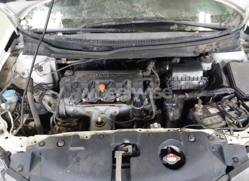 Photo 10 of 2015 Honda Civic LX (VIN 2HGFB2F5XFH505746)