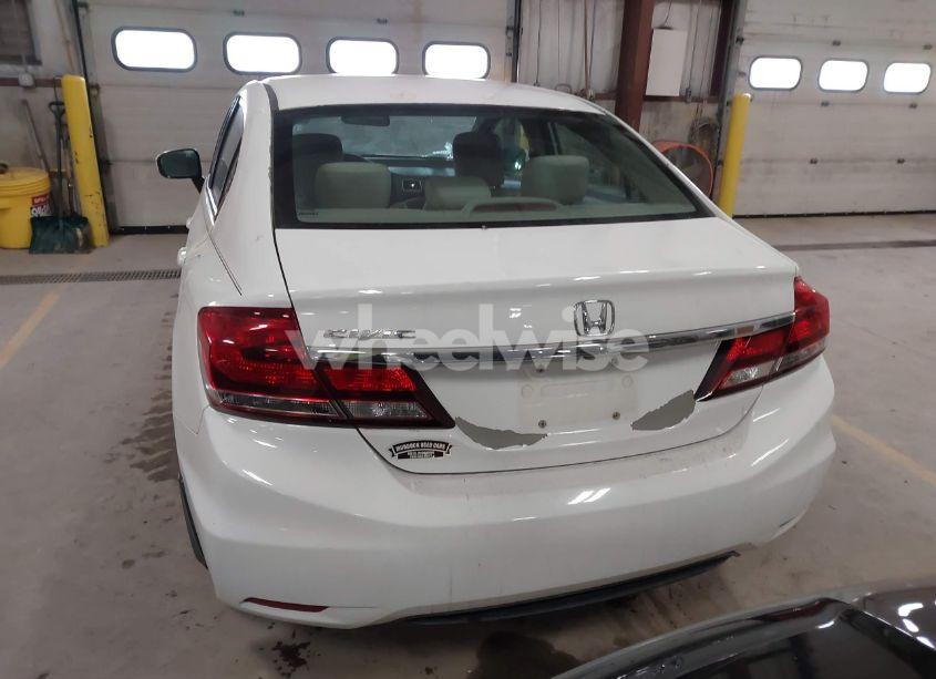 Photo 16 of 2015 Honda Civic LX (VIN 2HGFB2F5XFH505746)